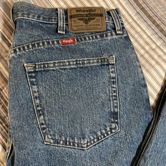 𝅺mens wranglers - Picture 3 of 8